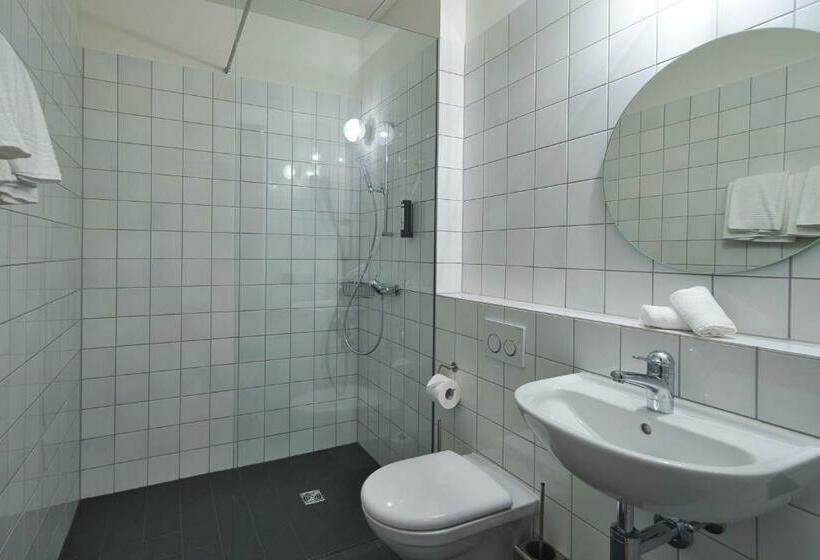 חדר דלוקס, Silo Design & Boutique Hostel Basel