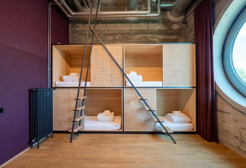 تختخواب در اتاق مشترک, Silo Design & Boutique Hostel Basel