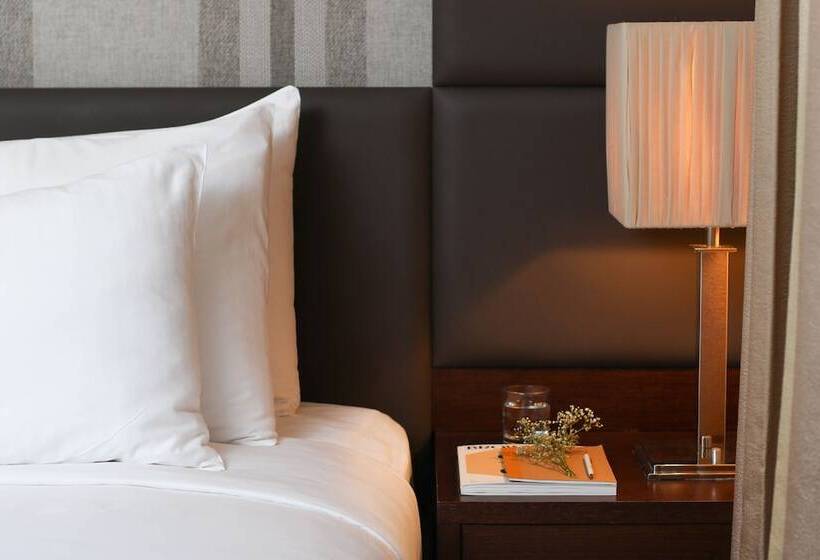 标准间, Dubai Marine Beach Resort & Spa