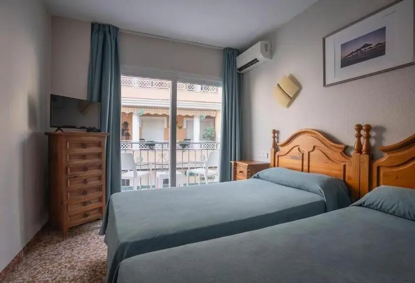 اتاق استاندارد با بالکن, Bluesea Solaris