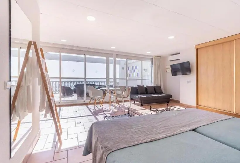 سوئیت با بالکن, Bluesea Solaris