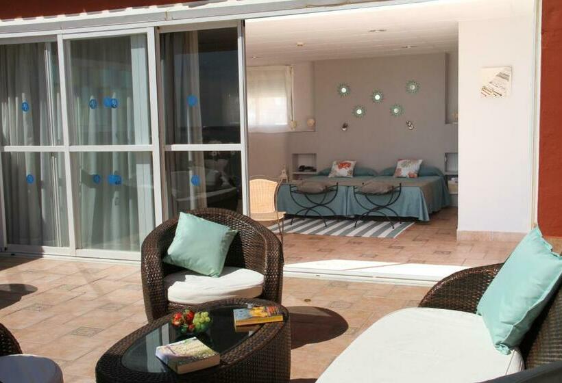 Номер Стандарт Вид на Море с Террасой, Mediterraneo Carihuela