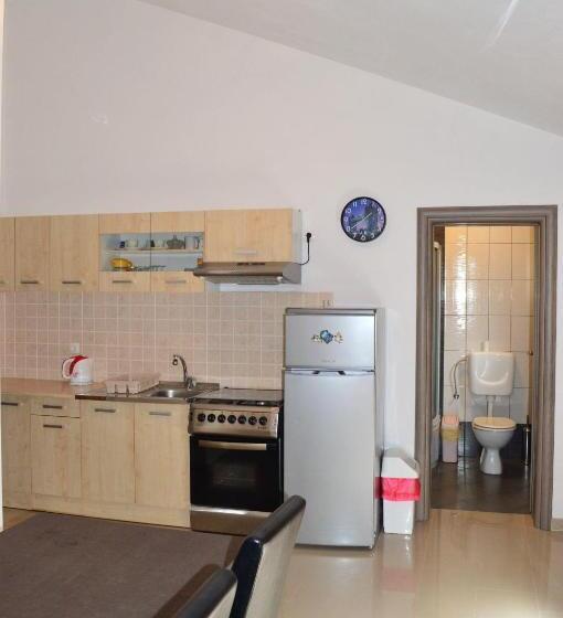 침실 1개 아파트, Apartments Ante 1306