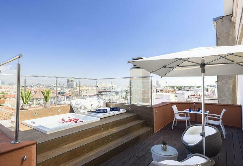 Suite with Terrace, Boutique Hotel H10 Villa de La Reina