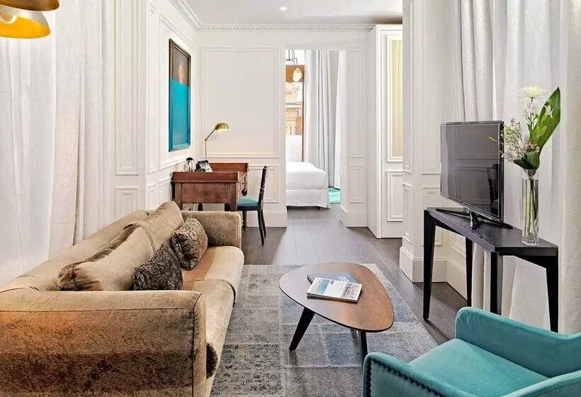 سوئیت جونیور با تراس, Boutique Hotel H10 Villa de La Reina