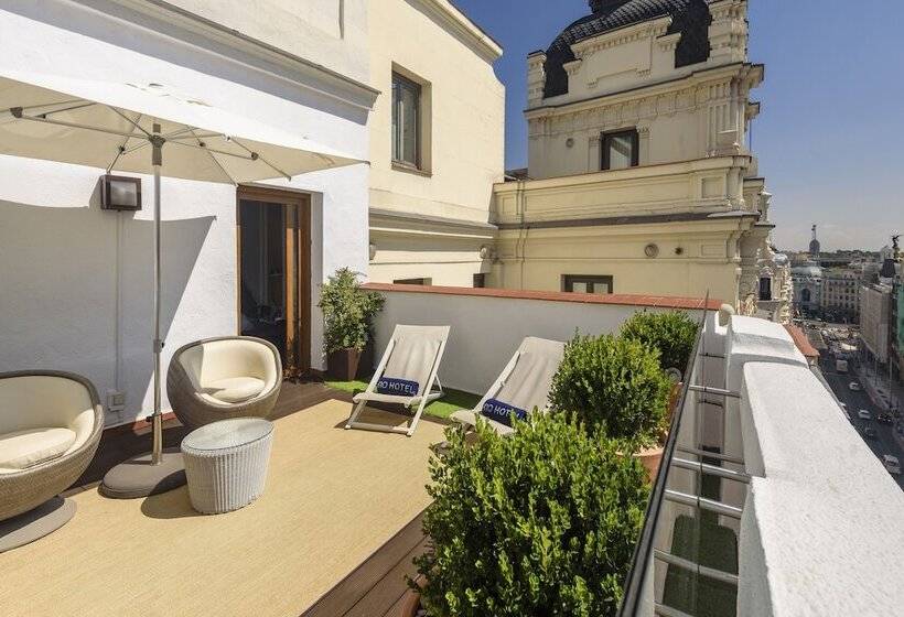 اتاق لوکس با چشم‌انداز شهر, Boutique Hotel H10 Villa de La Reina