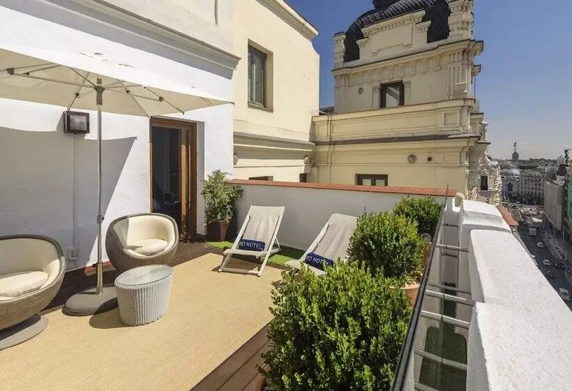 اتاق لوکس با چشم‌انداز شهر, Boutique Hotel H10 Villa de La Reina