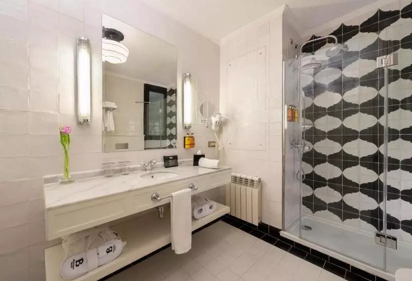 اتاق رمانتیک, Boutique Hotel H10 Villa de La Reina