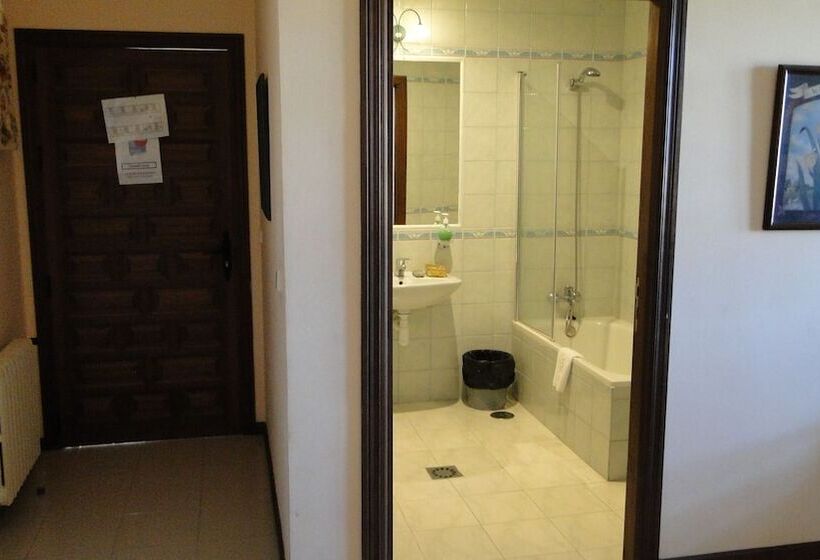 اتاق استاندارد برای معلولان, Hostal Las Paneras