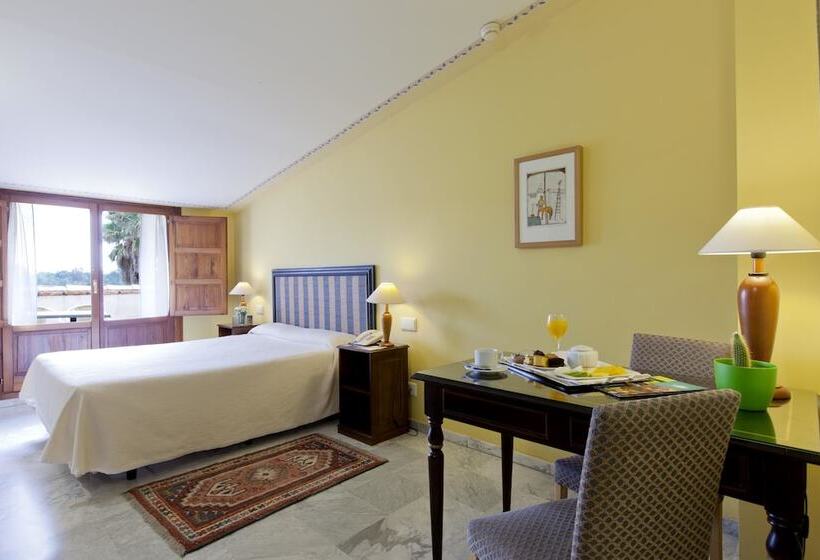 스탠다드 룸, Ad Hoc Parque