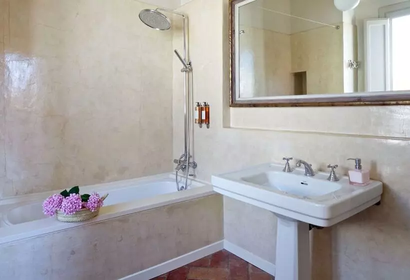 Junior Suite, Aiguaclara
