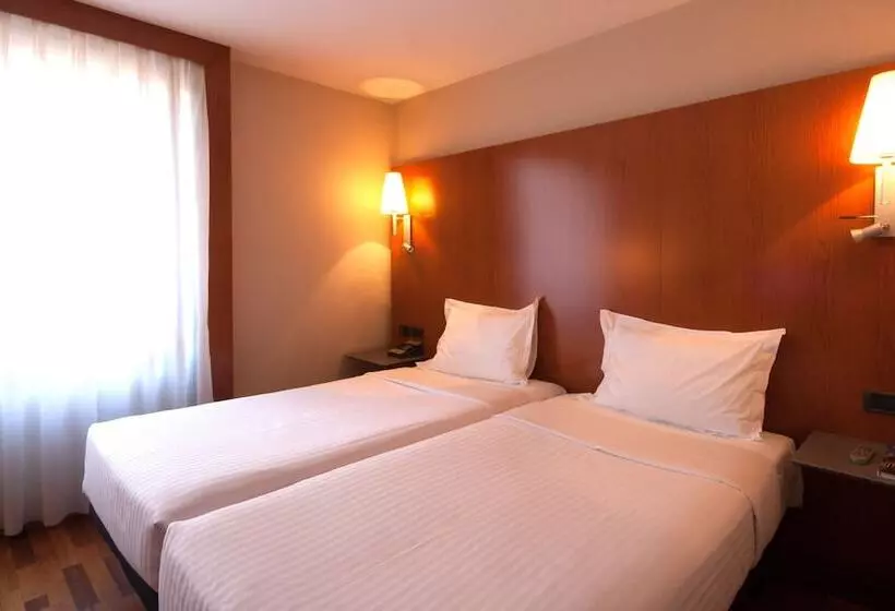 اتاق استاندارد, B&b Hotel Castellón