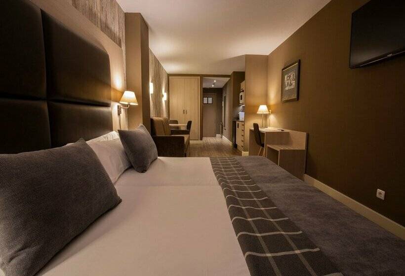 اتاق استاندارد چهار تخته, Himàlaia Soldeu by Nexta