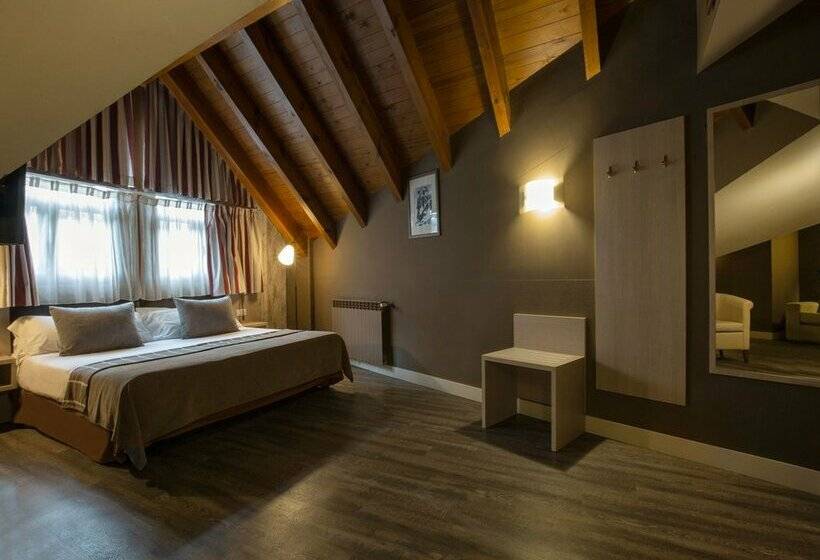 اتاق استاندارد چهار تخته, Himàlaia Soldeu by Nexta