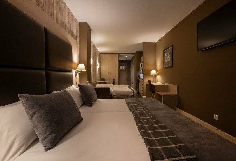 اتاق استاندارد چهار تخته, Himàlaia Soldeu by Nexta