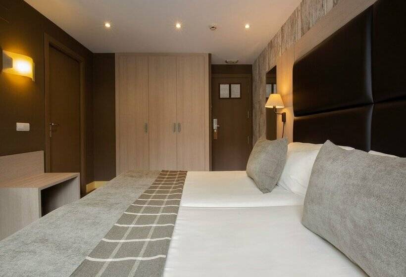 اتاق استاندارد, Himàlaia Soldeu by Nexta