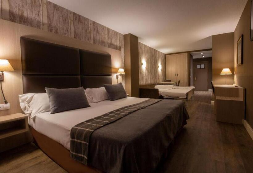 اتاق استاندارد چهار تخته, Himàlaia Soldeu by Nexta