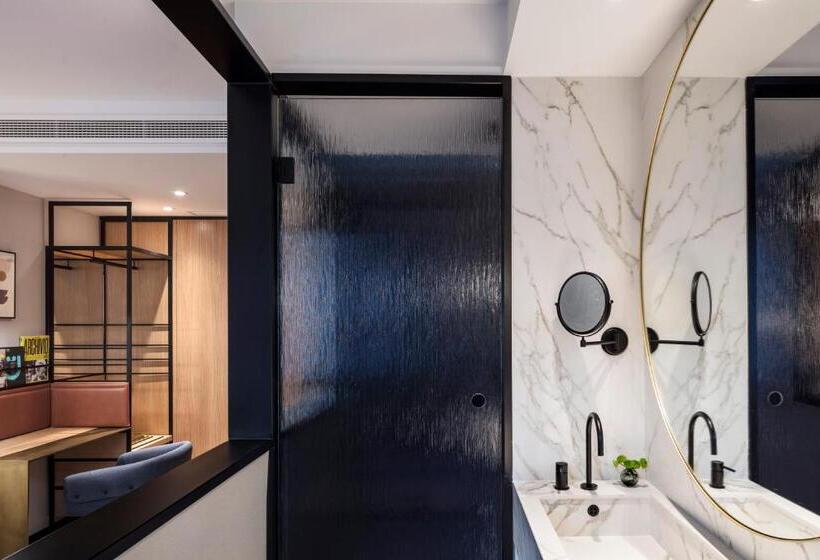 اتاق پرمیوم, Kimpton Vividora Hotel, An Ihg