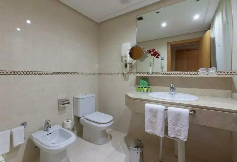 Habitació Comfort, Silken Luis De Leon
