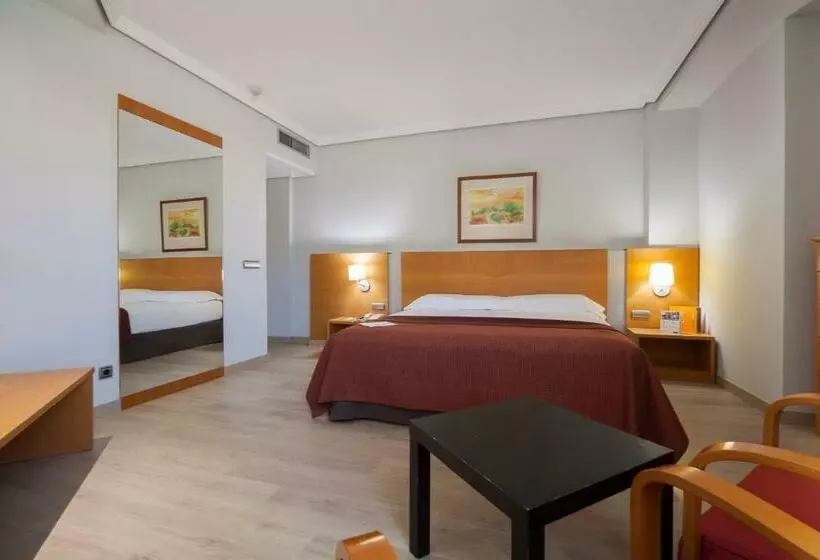 Habitació Superior, Silken Luis De Leon