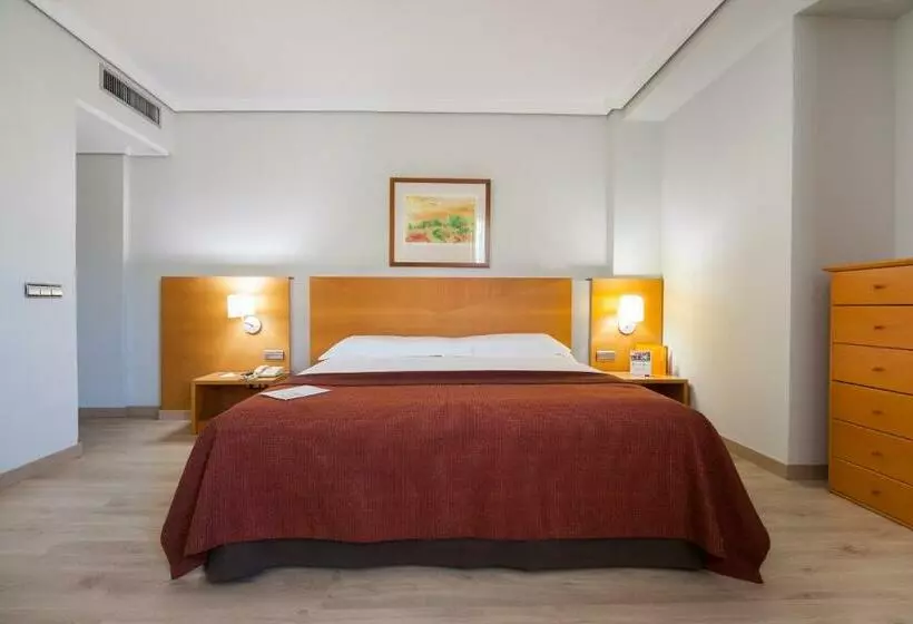 Habitació Superior, Silken Luis De Leon