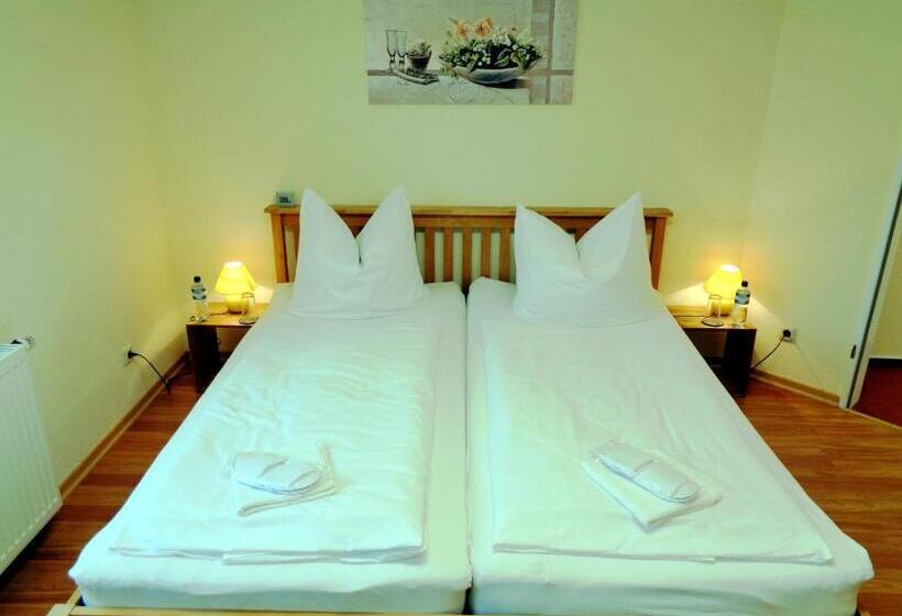 Quarto deluxe, Gästehaus Schiemann