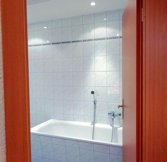 Apartamento 2 Quartos, Gästehaus Schiemann