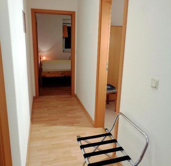 Apartamento 2 Quartos, Gästehaus Schiemann