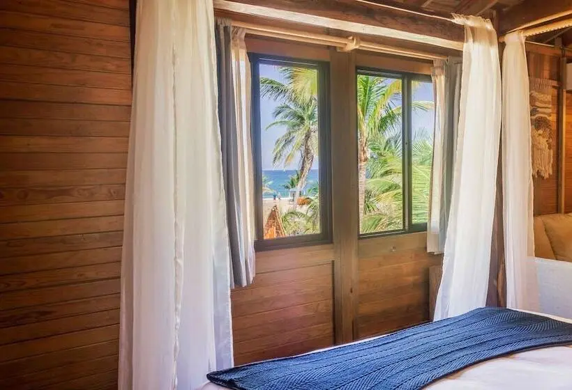 سوییت, Nílu Isla Mujeres by Selina