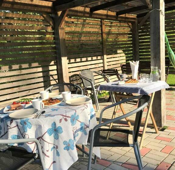 خانه 4 خوابه, Beltes Guest House