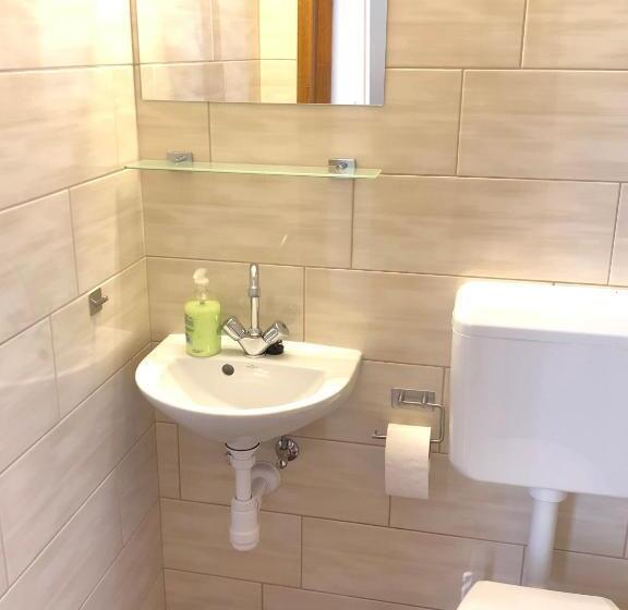 Студио Economy, Süle Apartments & Rooms