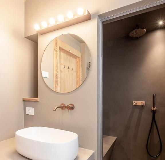 キングサイズベッドのデラックスルーム, Alla Stazion Locanda Nelle Dolomiti