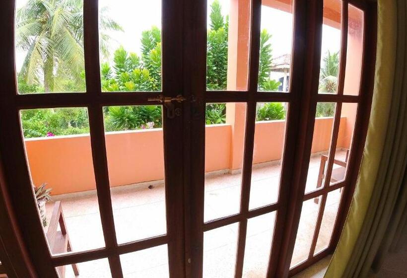 패밀리 룸, Esprit Dici