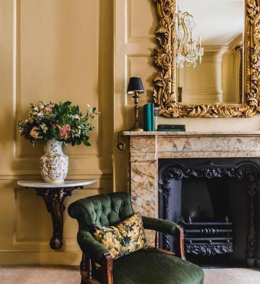 Junior Suite, Hazlitt S