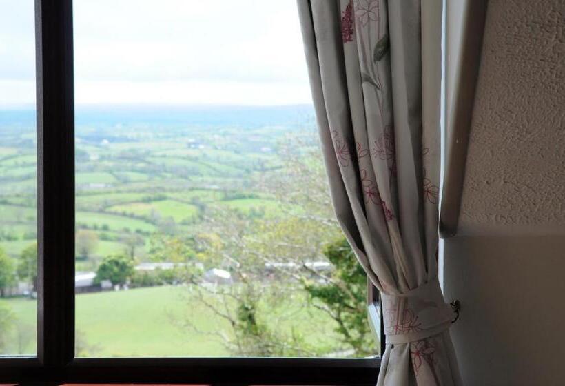 Номер Стандарт, Golden Hill Guest House