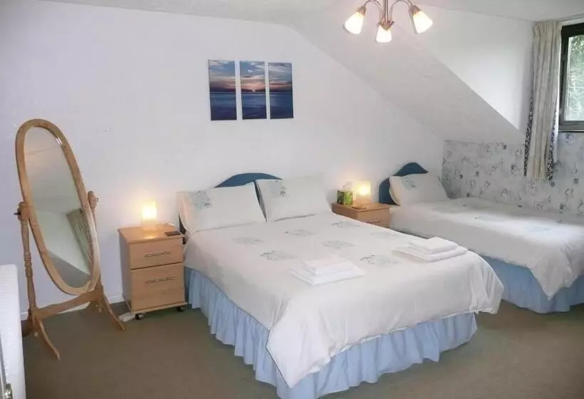 ファミリールーム, Golden Hill Guest House