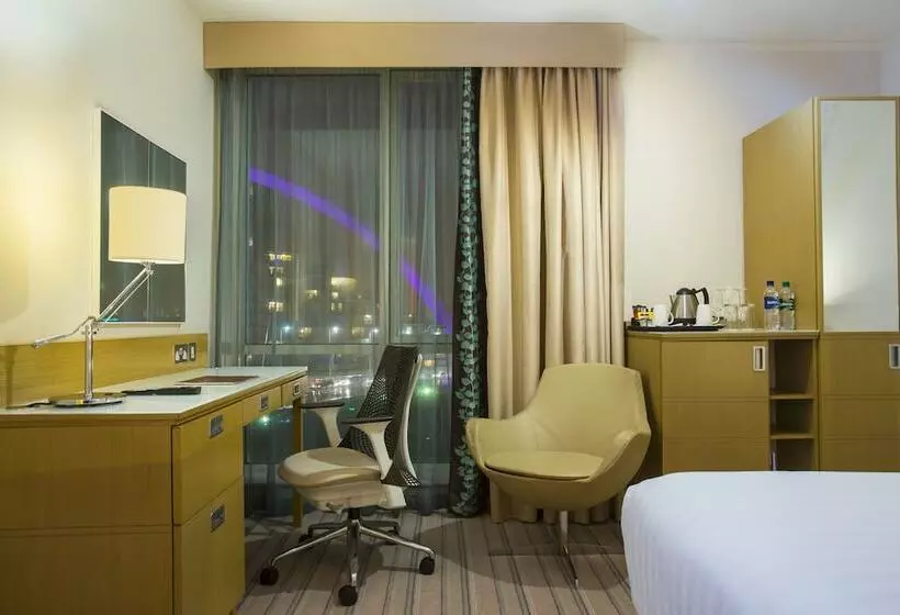 اتاق استاندارد با تخت دوبل, Hilton Garden Inn Glasgow City Centre