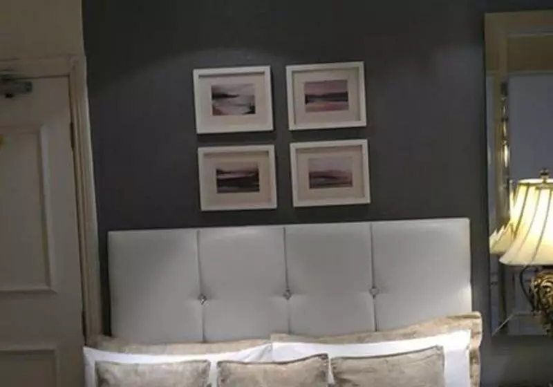 スタンダード４人部屋, Piccolino Hyde Park