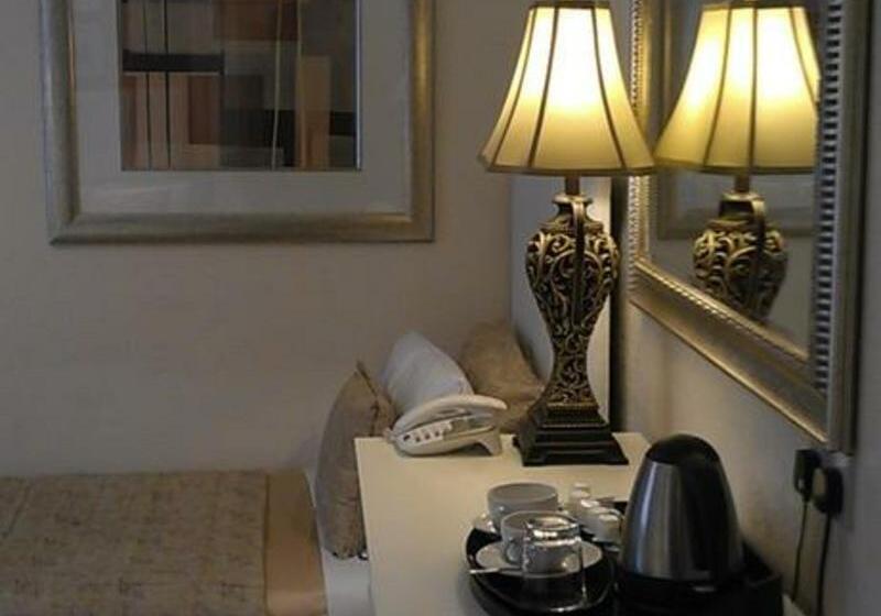 Quarto Quádruplo Estandar, Piccolino Hyde Park