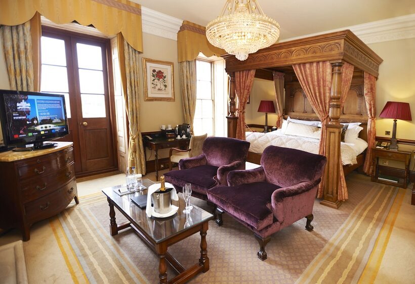 디럭스 스위트, Stoke Park Country Club Spa And