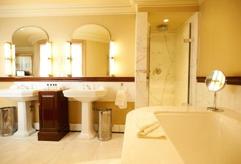 스위트, Stoke Park Country Club Spa And