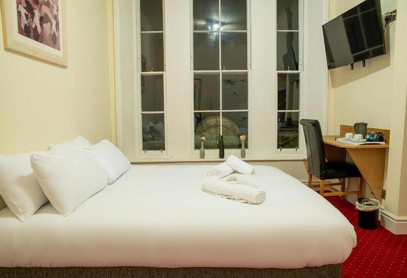 חדר סטנדרט עם מיטת קינג, The Knighton