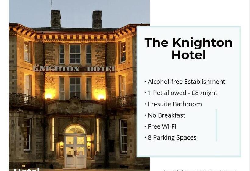חדר בסיסי לשלושה, The Knighton