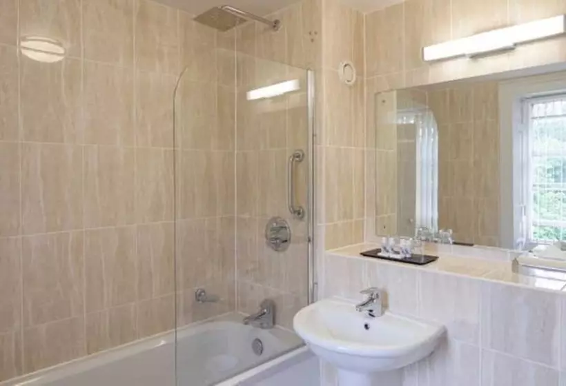 اتاق استاندارد, Weetwood Hall Estate