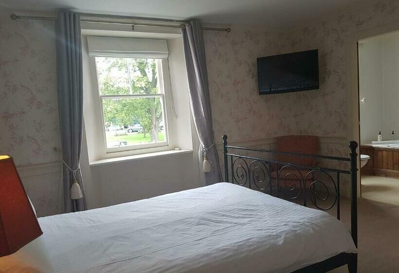 스탠다드 룸, Plough Hotel