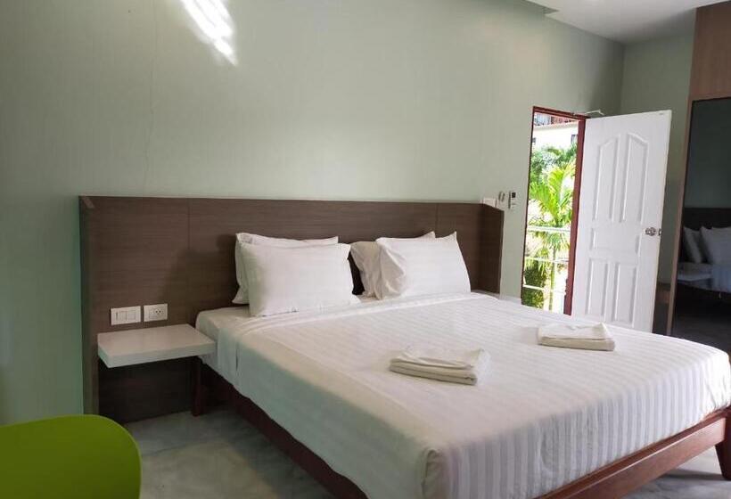 اتاق لوکس, Sea Sun Bungalow & Resort