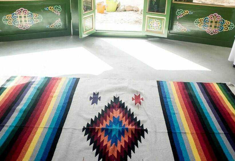 בקתה דלוקס, Wakana Lake Glamping