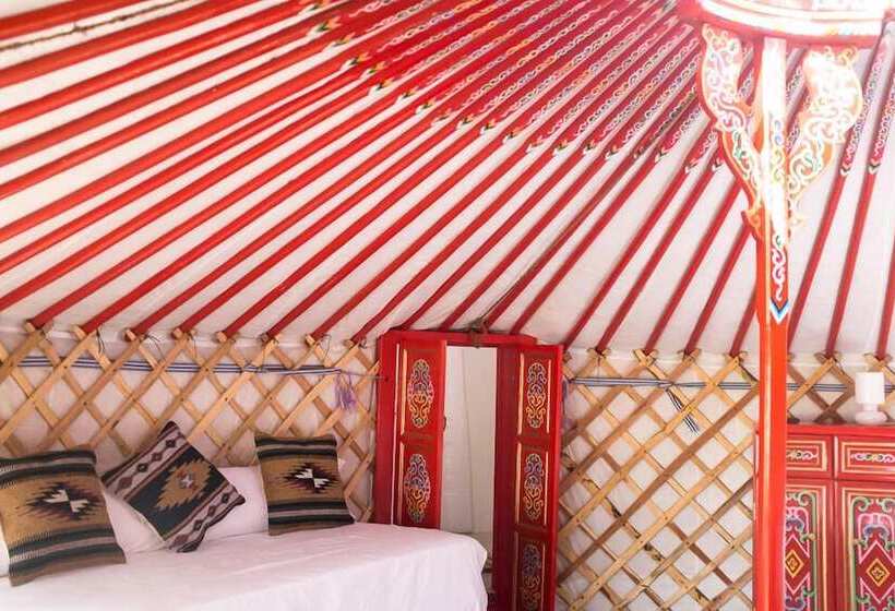 Бунгало Deluxe, Wakana Lake Glamping
