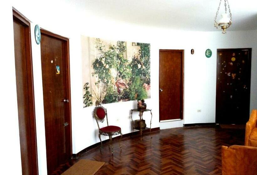 اتاق لوکس, Santa Victoria House