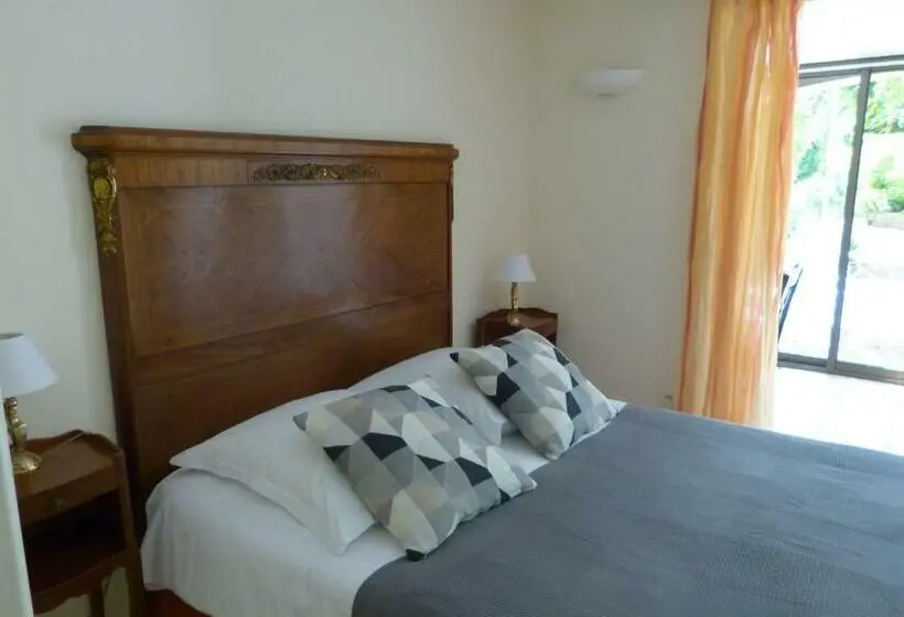 ガーデンビュースタンダードルーム, Villa Thebaide Chambres D Hotes
